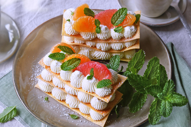 Millefeuille de lasagnes chantilly et agrumes