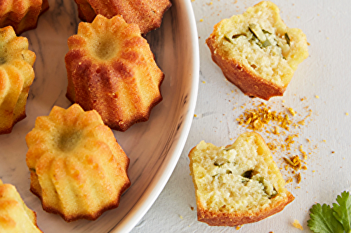 Mini-cannelés au poulet curry aux épices indiennes