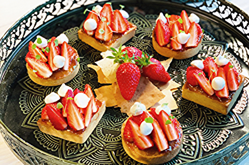 Tartelettes fraises et rhubarbe