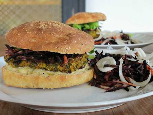 Ch'ti Burger (sauce: fondue d'endives au Maroilles)