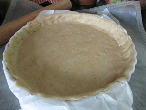 Pâte à tarte à l'huile (sans beurre et sans oeufs) - Kmille Saveurs