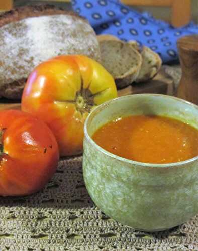 Soupe de tomates anciennes aux lentilles corails