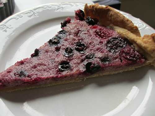 Tarte aux fruits rouges, amandes et crème de soja