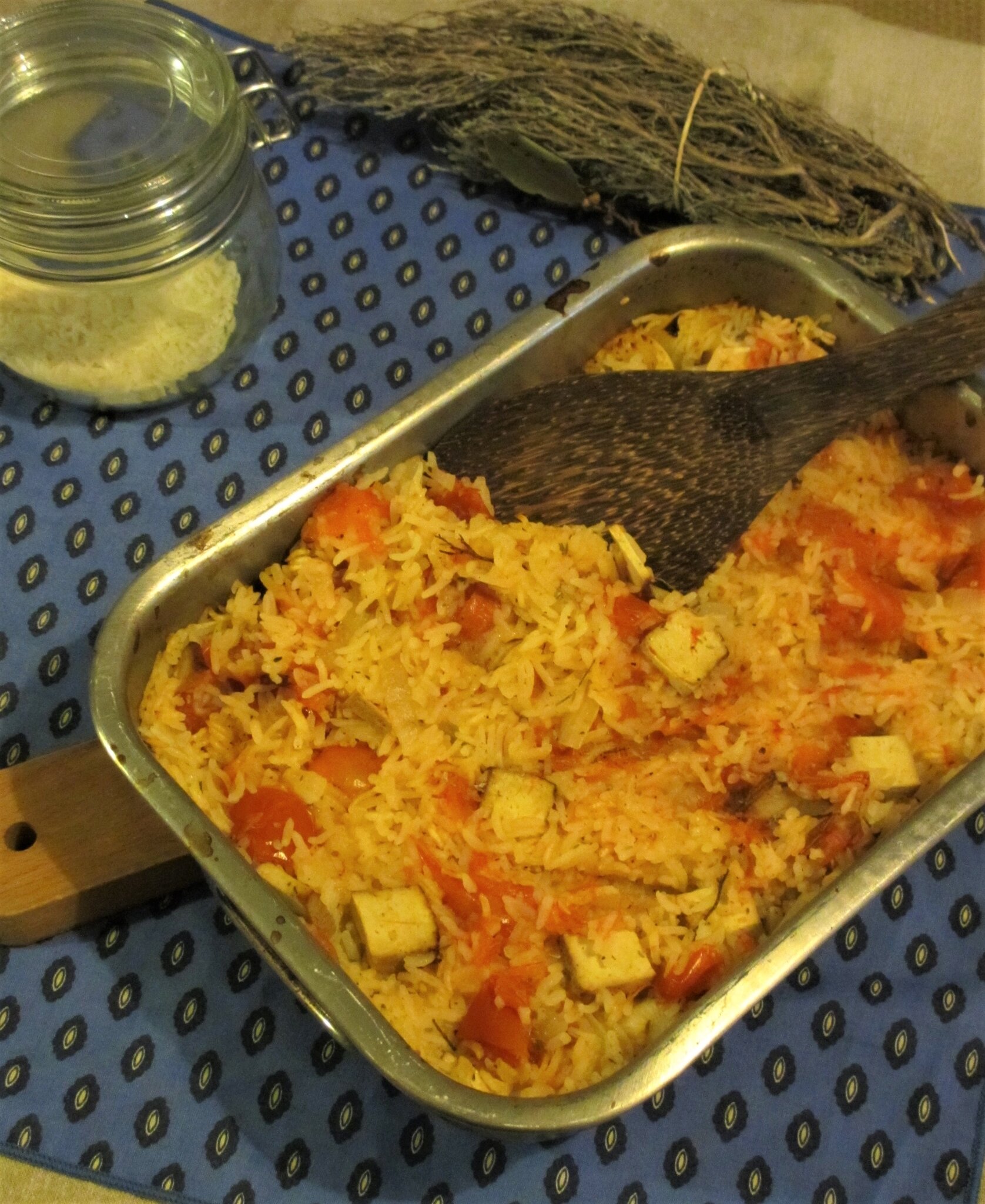 Riz gratiné aux tomates (végétalien)