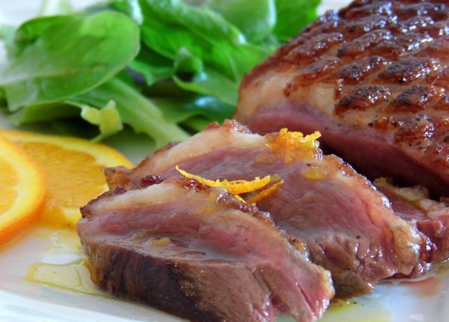 Magret de canard à l'orange, miel et épices  - L'amour Culinaire