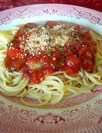 SPAGHETTI TOMATE AIL BASILIC pour 2 personnes - L'amour Culinaire