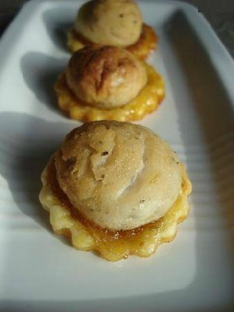Tartelettes au boudin blanc truffé et au chutney d'ananas  - L'amour Culinaire