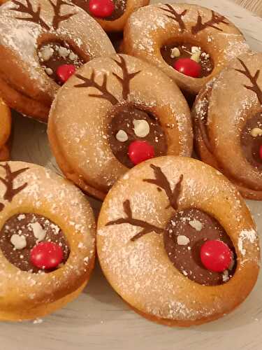 PETITS RENNES DE NOÊL A LA PÂTE A TARTINER MAISON.