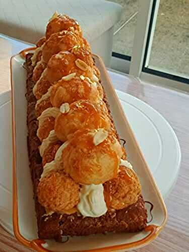 BUCHE EN CHOUX GOÛT SNICKERS