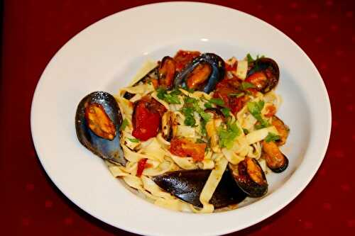 TAGLIATELLES AUX MOULES