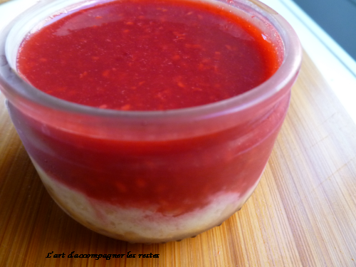 Cheesecake et son coulis de framboise