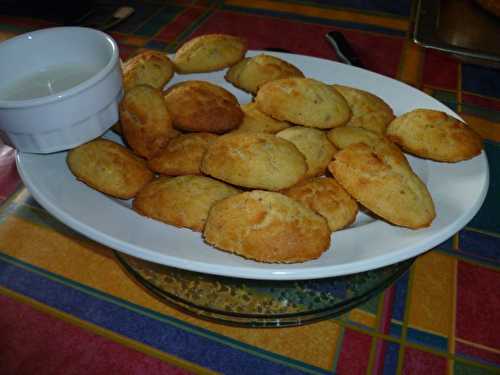 Madeleines au roquefort