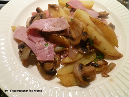 Poêlée de pommes de terre, champignons et jambon