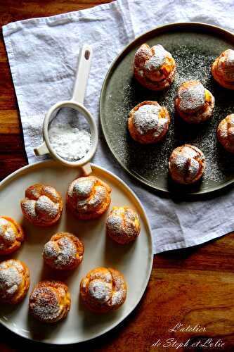 Choux à la crème pâtissière et éclats de caramel