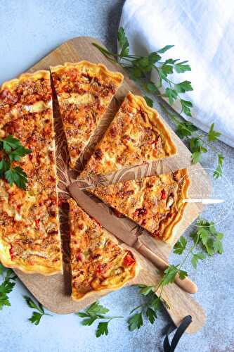 Quiche aux courgettes, tomates cerises, maïs et feta