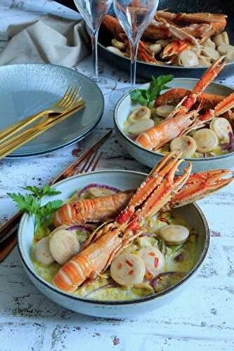 Fondue de poireaux, boudins blancs aux noix de Saint-Jacques et langoustine