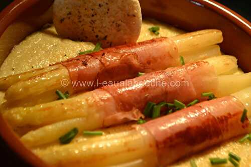 Asperges Blanches Gratinées au Jambon de Campagne