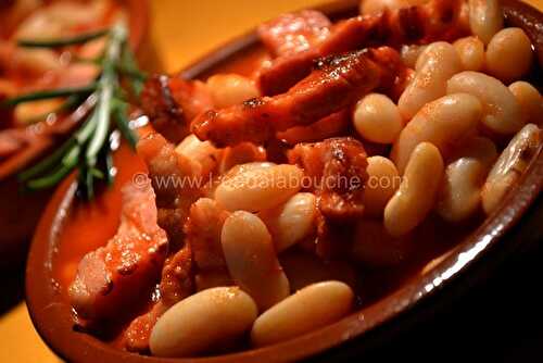 Haricots Blancs à la Tomate & au Lard