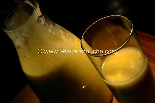 Jus de Mangue Fraîche au Lait de Coco