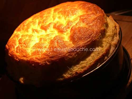 Soufflé au Fromage en Croûte Feuilletée