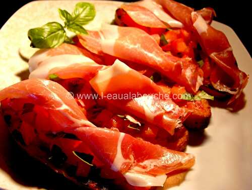 Bruschetta Tomate Ail Basilic Et Jambon