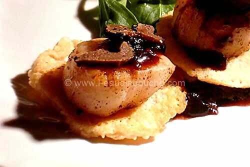 St. Jacques, Truffe d'Été, Tuiles de Parmesan, Crème de Balsamique