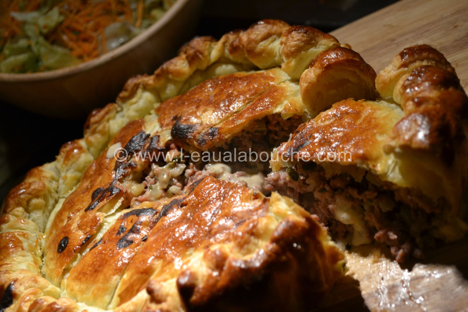 Tourte Garnie à la Viande Parfumée au Vin Blanc & au Cognac