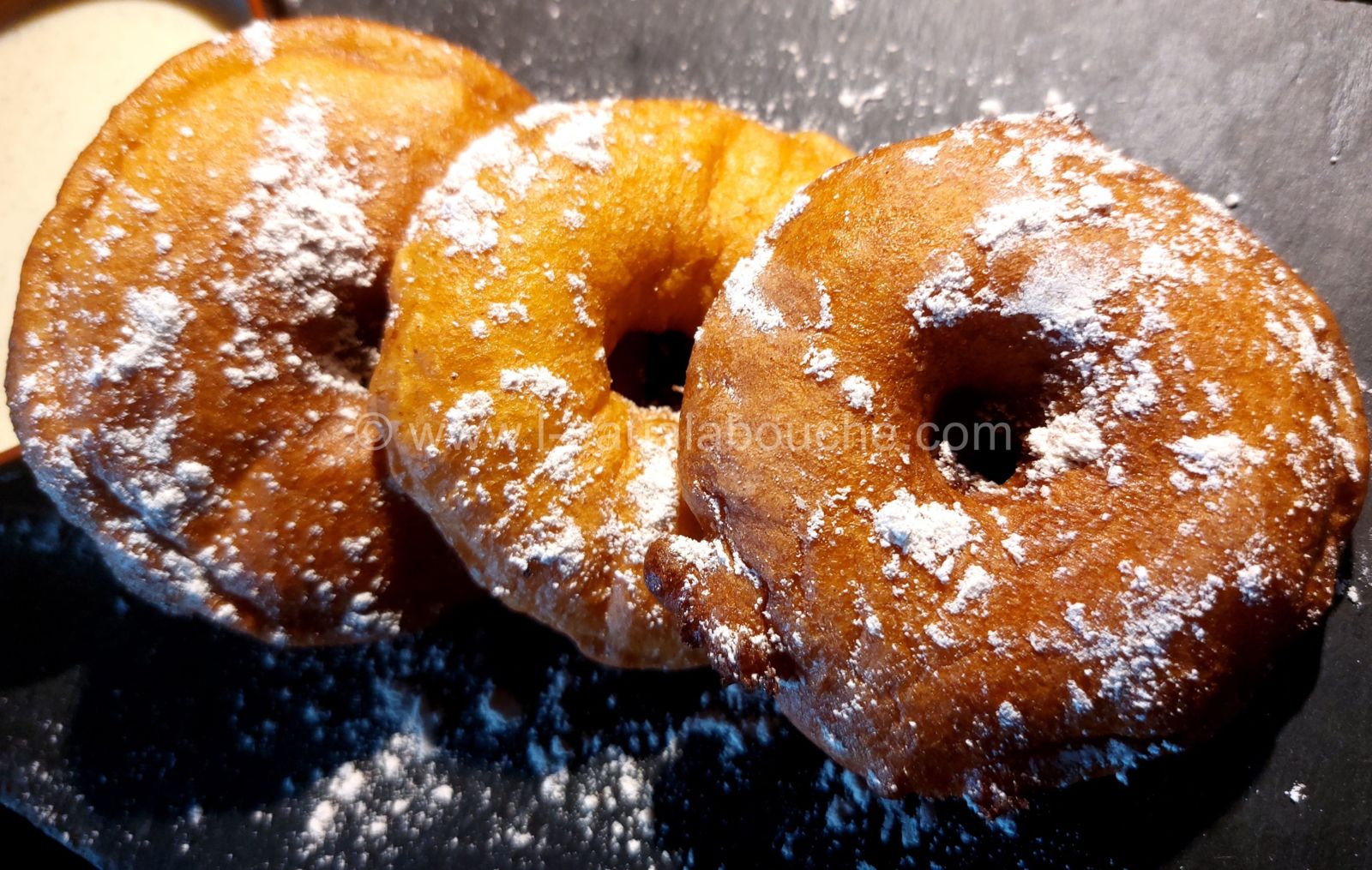 Beignets Aux Pommes