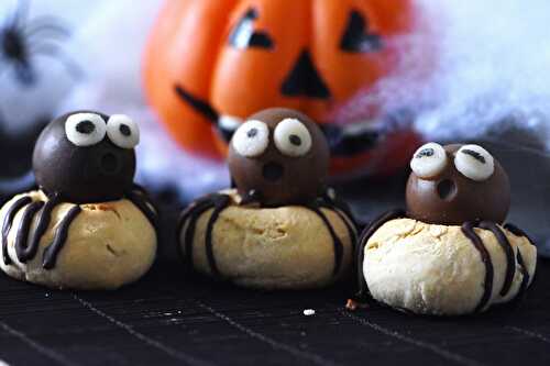 Spider cookies🕷(cookies araignées)