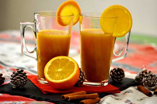 Jus d'orange chaud aux épices de Noël