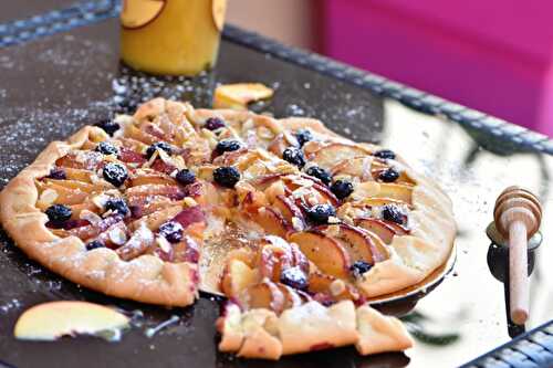 Tarte rustique aux pêches