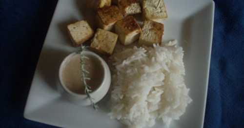 Cubes de tofu et trempette au coco