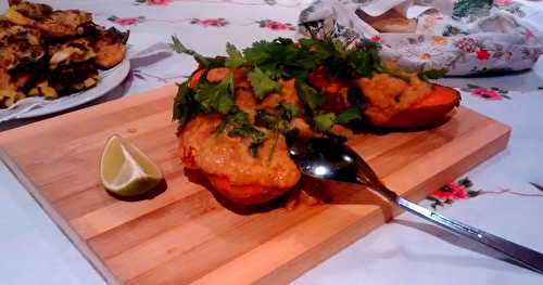 Dahl sur patates douces, avec aloo paratha et poireaux bahji