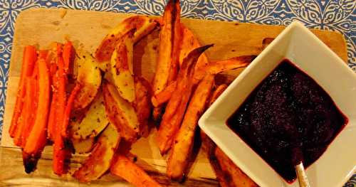 Frites de patates douces, carottes et pommes de terre, avec ketchup de betteraves