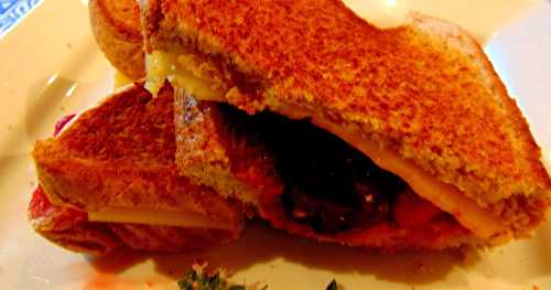 "Grilled cheese" aux petits fruits