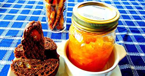 Pain roulé au chocolat et à la confiture de pommes 