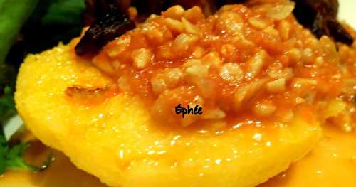 Polenta, sauce de Geccoe, champignons