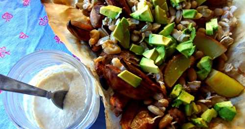 Pommes de terre garnies genre plat de Nachos à partager