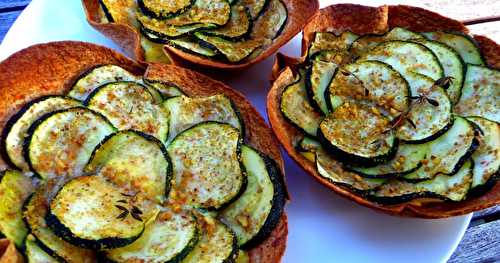  Quiches aux courgettes, quiches aux tomates, sur croûtes de tortillas