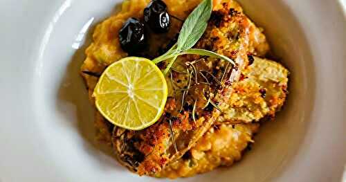 Pavés d'aubergines sur purée de haricots blancs 