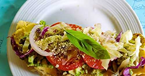 Toast à l'avocat, à l'houmos, à la salade de chou, etc!