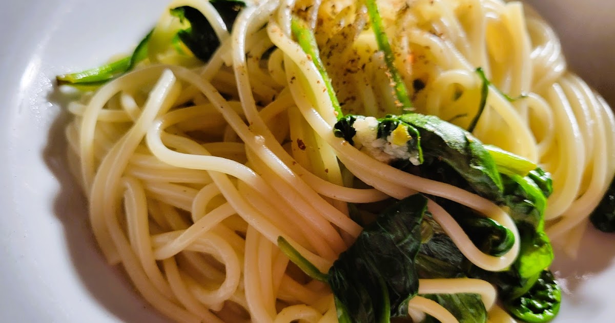 Pâtes aux oignons verts 