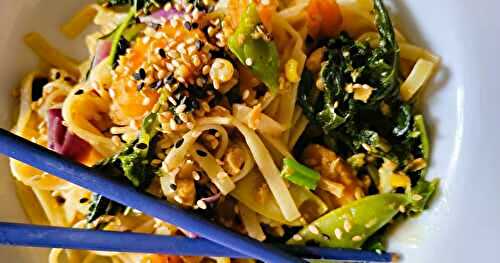 Nouilles, légumes, et protéines de soya