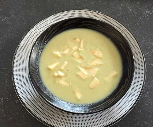 Velouté de panais et pomme au curry