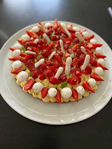 Tarte citron , fraises et basilic