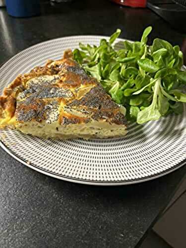 Tarte aux poires ,pavot et bleu