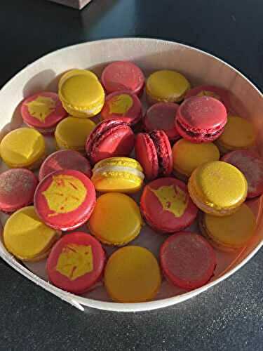 Macarons au crémeux de citron et macarons confit de framboises