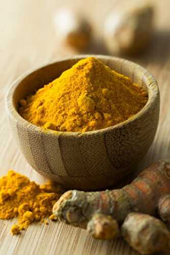 Quelle est la différence entre le curcuma et le curry ?