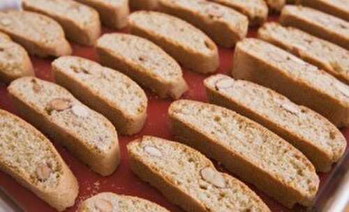 Recette : Biscuits italiens aux amandes et anis