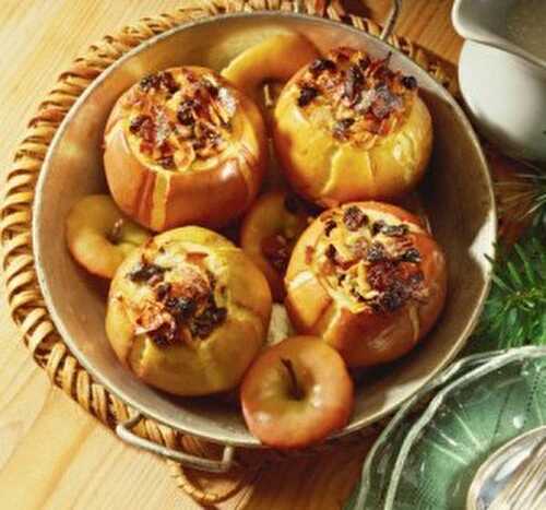 Recette des pommes fourrées aux fruits secs et macis